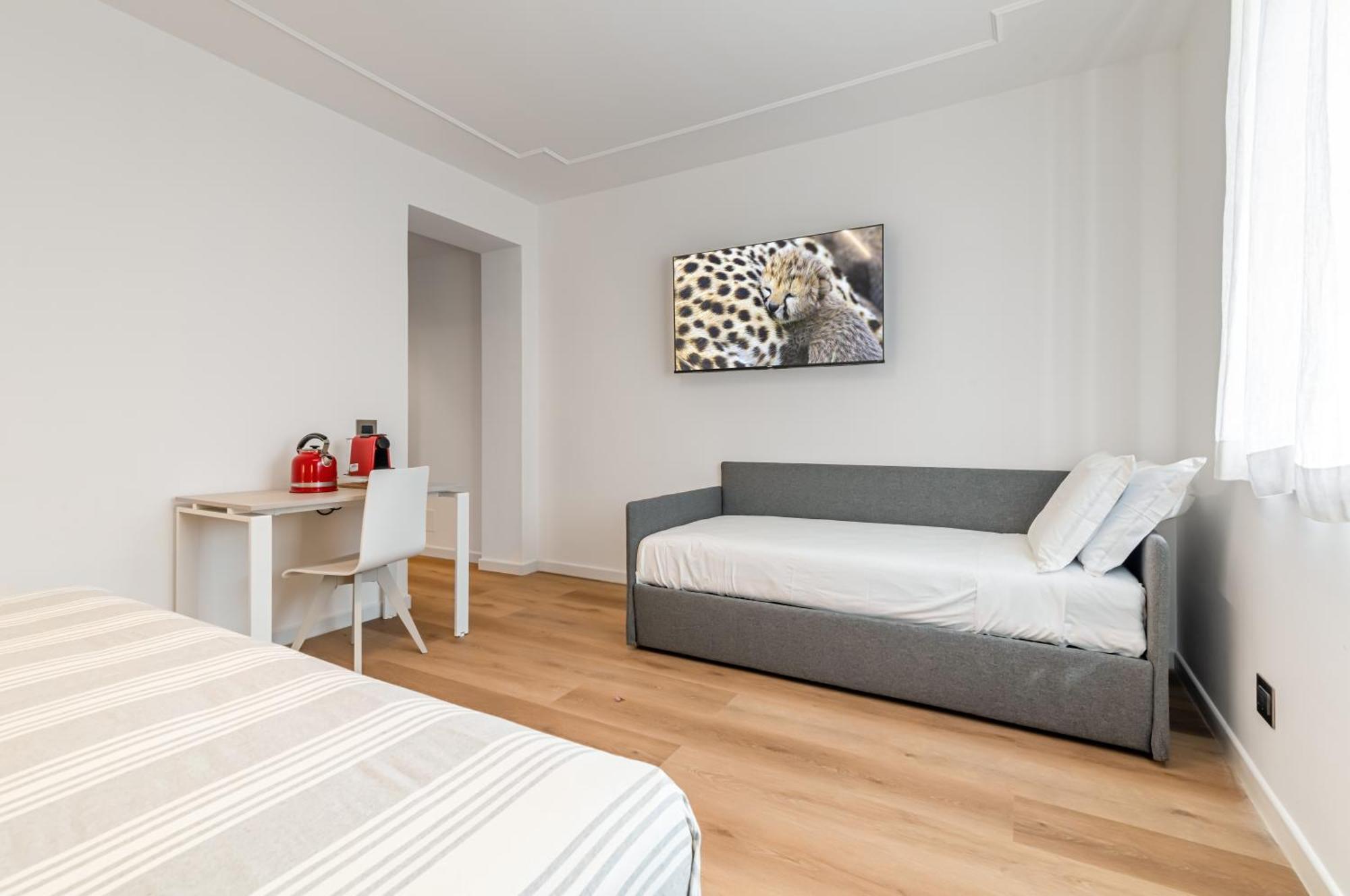 Piazza Indipendenza Loft & Rooms باليرمو المظهر الخارجي الصورة