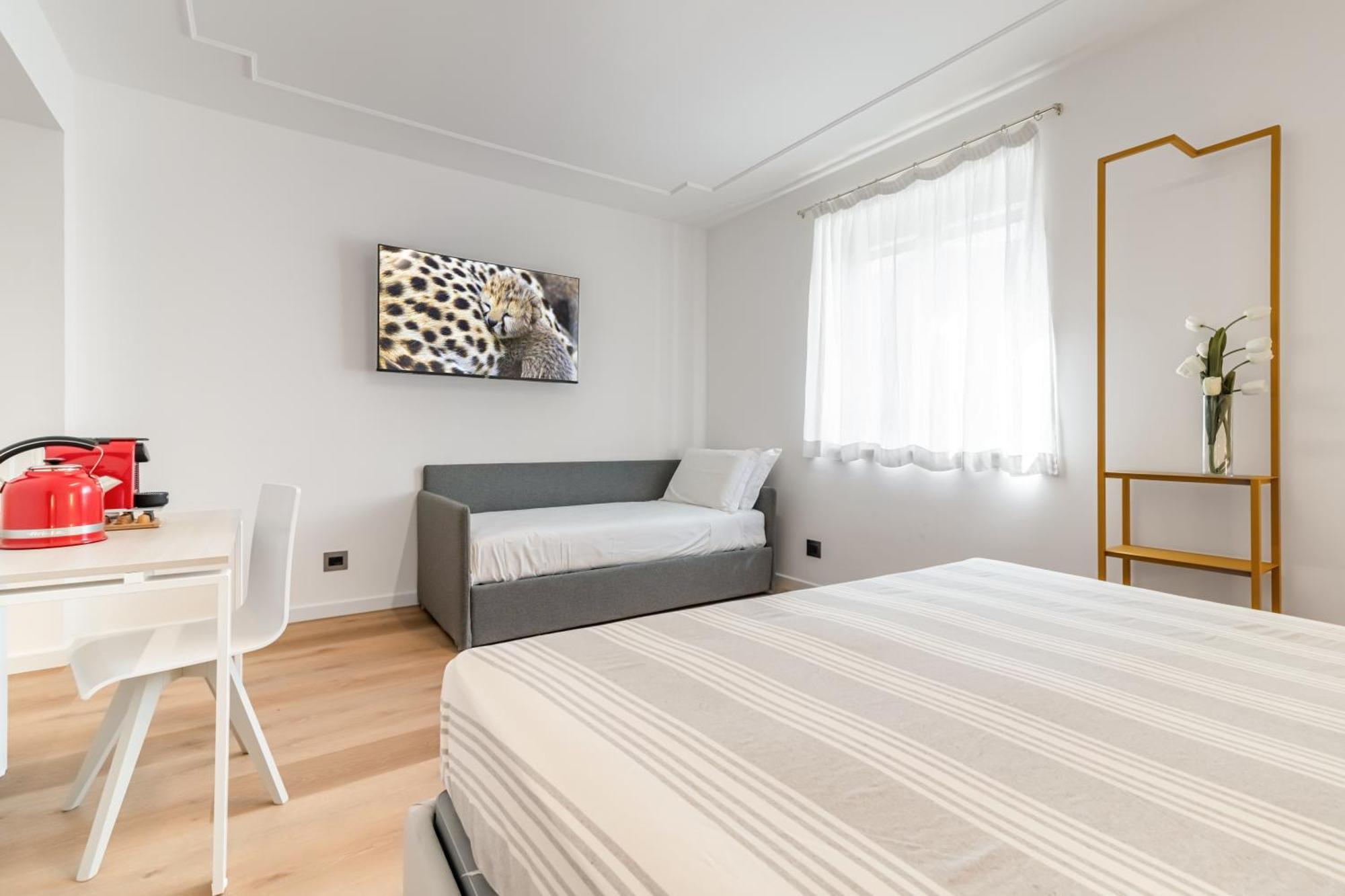 Piazza Indipendenza Loft & Rooms باليرمو المظهر الخارجي الصورة